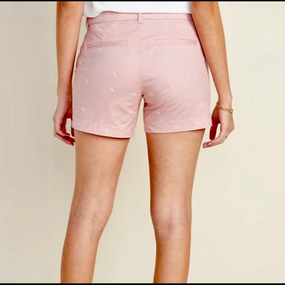 Old Navy Light Pink Daisy Embroidered Mid Rise Everyday Short Size 6 - Picture 2 of 12